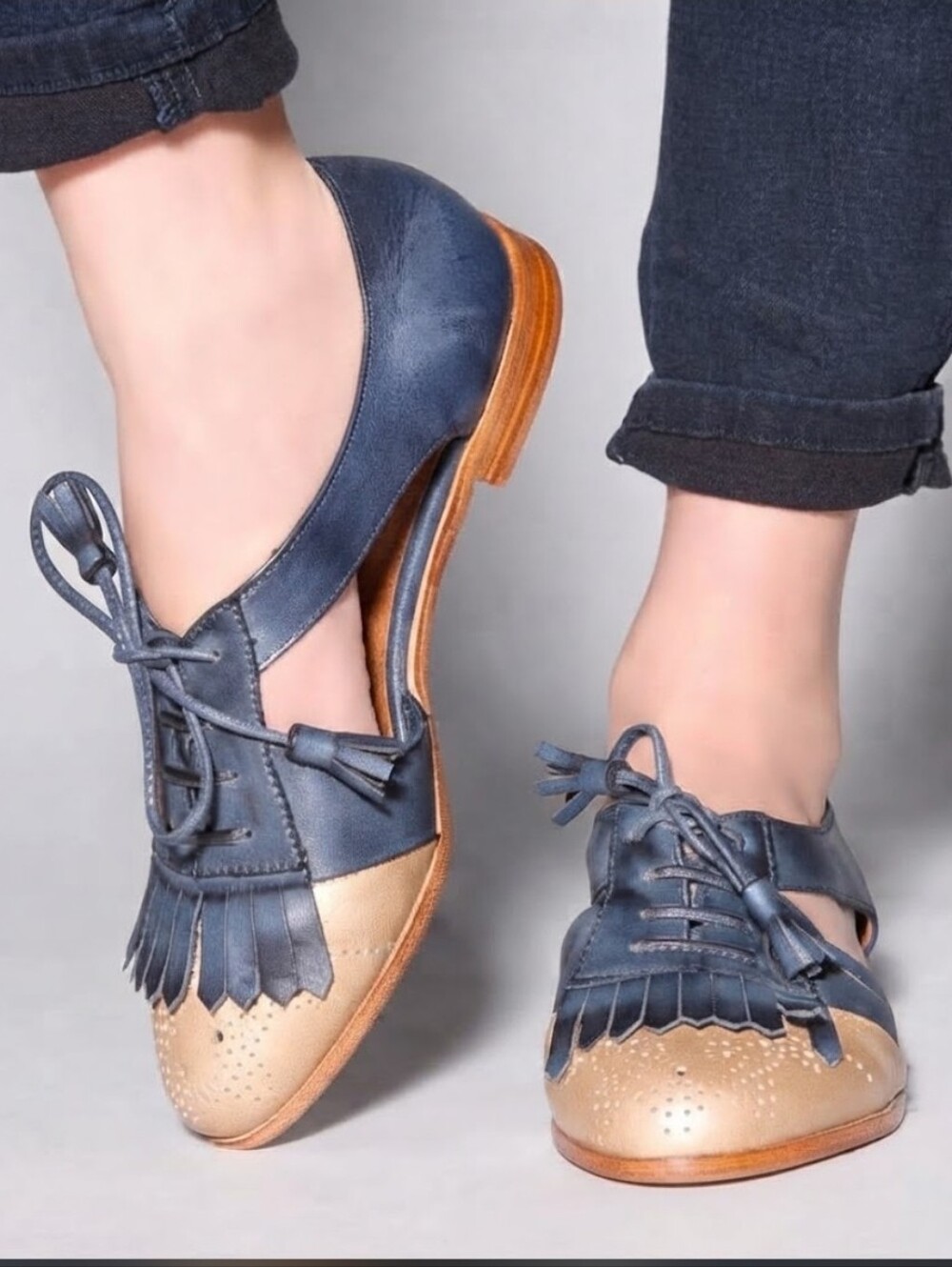 Jeffrey Campbell Navy and Tan Women’s Lace-Up Fringe Oxfords Size 39